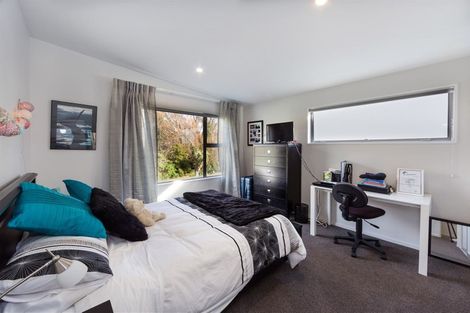 Photo of property in 15 Seager Lane, Hillmorton, Christchurch, 8024