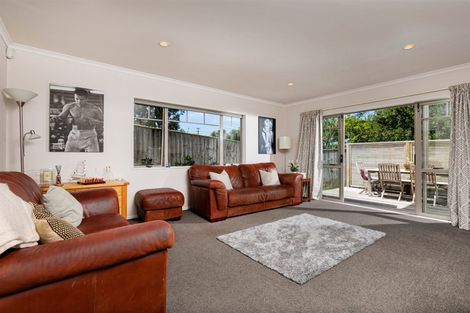 Photo of property in 27a Alamein Avenue, Belmont, Auckland, 0622
