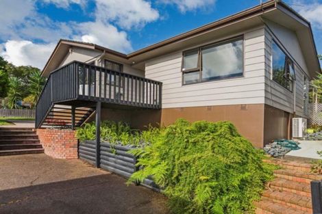 Photo of property in 19 Rotoma Rise, Clover Park, Auckland, 2019