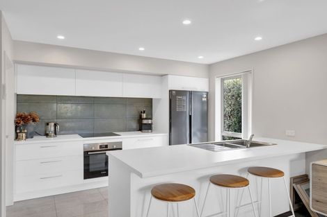 Photo of property in 1 Keeper Close, Woodend, 7610