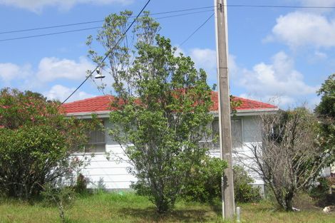 Photo of property in 42 Aeroview Drive, Beach Haven, Auckland, 0626