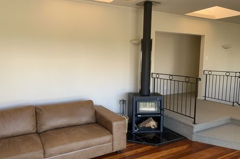 Photo of property in 3 Tinopai Road, Titirangi, Auckland, 0604