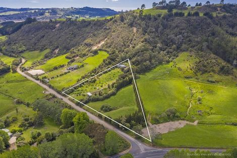 Photo of property in 16 Hodge Road, Coroglen, Whitianga, 3591