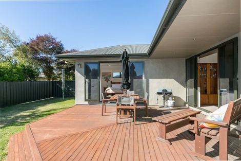 Photo of property in 11 Fairview Place, Havelock North, 4130