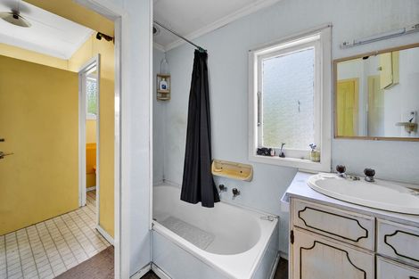 Photo of property in 11 Kent Terrace, Midhirst, Stratford, 4394