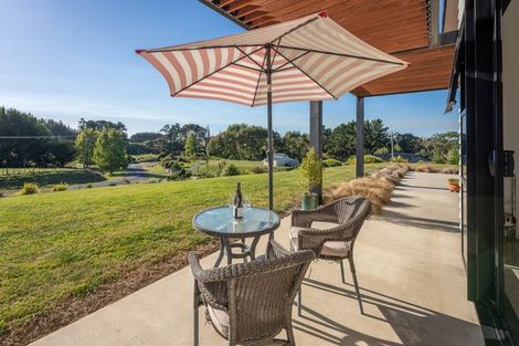 Photo of property in 9 Kristin Place, Manakau, Levin, 5573