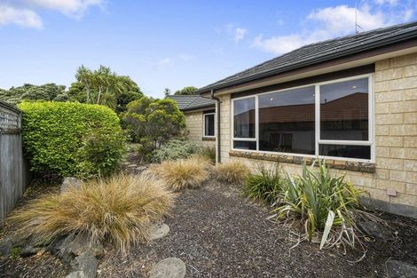Photo of property in 21 Kotuku Drive, Paraparaumu Beach, Paraparaumu, 5032