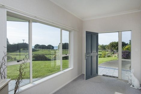 Photo of property in 858 Wainui Road, Wainui, Gisborne, 4010