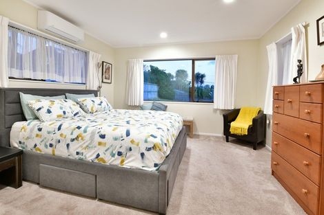 Photo of property in 56a Swann Beach Road, Stanmore Bay, Whangaparaoa, 0932