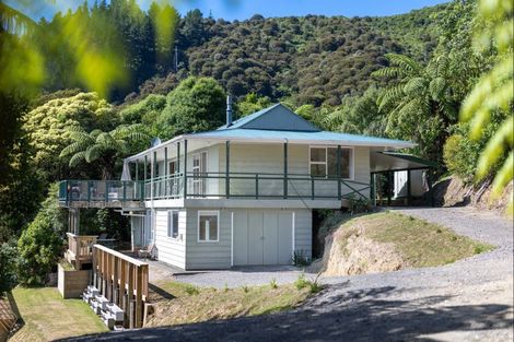Photo of property in 280 Moetapu Bay Road, Moetapu Bay, Picton, 7282