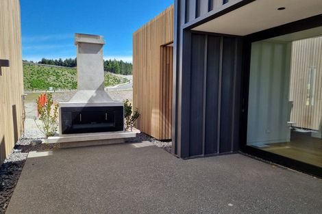 Photo of property in 18 Station Bay Rise, Lake Tekapo, 7999