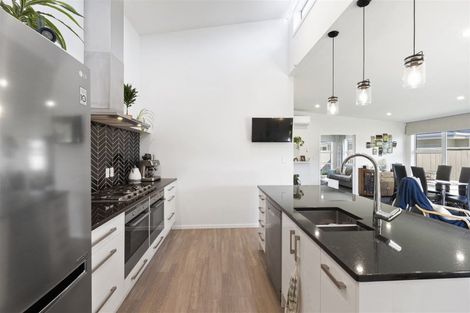 Photo of property in 40 Okarito Avenue, Levin, 5510