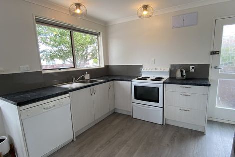 Photo of property in 1/21 Salford Avenue, Redwood, Christchurch, 8051