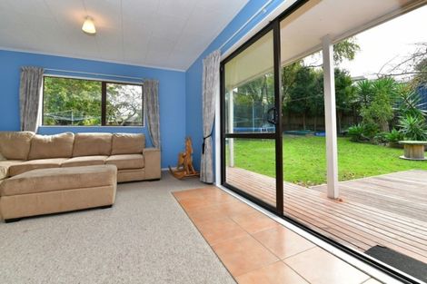 Photo of property in 4 Shadon Place, Stanmore Bay, Whangaparaoa, 0932