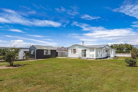 Photo of property in 3 Queen Street, Westport, 7825