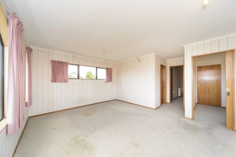 Photo of property in 62 Pacific Drive, Fitzherbert, Palmerston North, 4410