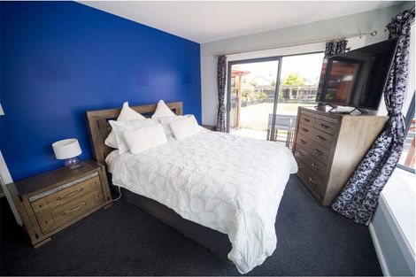 Photo of property in 103 Effingham Street, North New Brighton, Christchurch, 8083