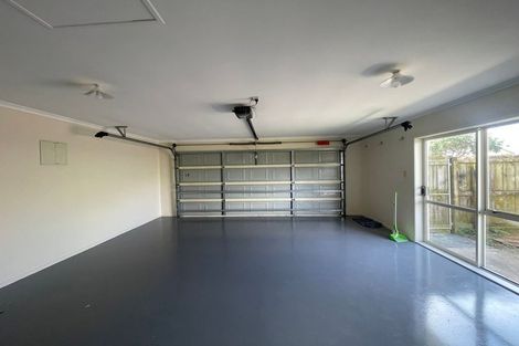 Photo of property in 53 Robin Brooke Drive, Flat Bush, Auckland, 2019