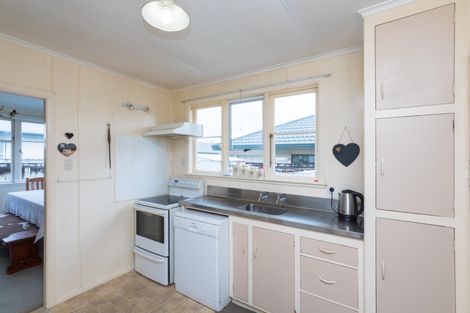 Photo of property in 93a College Street, Awapuni, Palmerston North, 4412