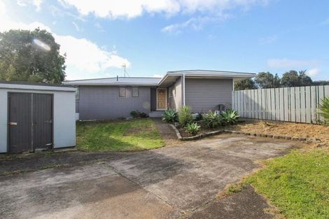 Photo of property in 16 Rata Street, Waiuku, 2123