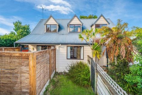 Photo of property in 122 Endeavour Avenue, Flagstaff, Hamilton, 3210