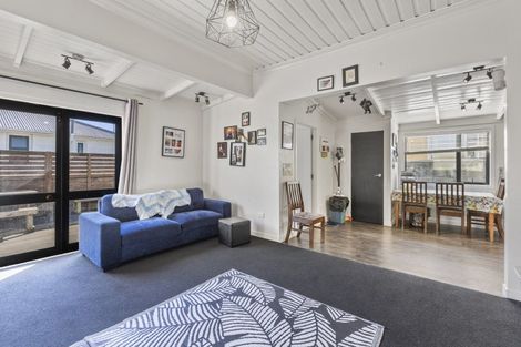 Photo of property in 2 Warre Street, Waitara, 4320