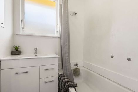 Photo of property in 18 Korimako Street, Selwyn Heights, Rotorua, 3015