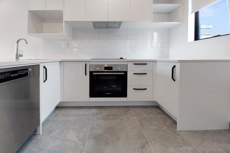 Photo of property in 22/241 Don Buck Road, Massey, Auckland, 0614