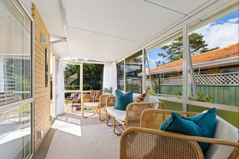 Photo of property in 94 Lakeside Drive, Orewa, 0931