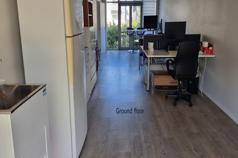 Photo of property in 17 Barbados Drive, Unsworth Heights, Auckland, 0632