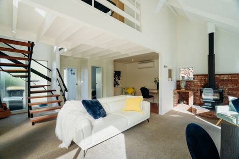 Photo of property in 21 Helensburgh Road, Halfway Bush, Dunedin, 9010