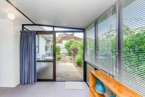 Photo of property in 2 Malfroy Lane, Raumati Beach, Paraparaumu, 5032