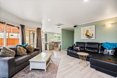 Photo of property in 73 Marsden Point Road, Ruakaka, 0116