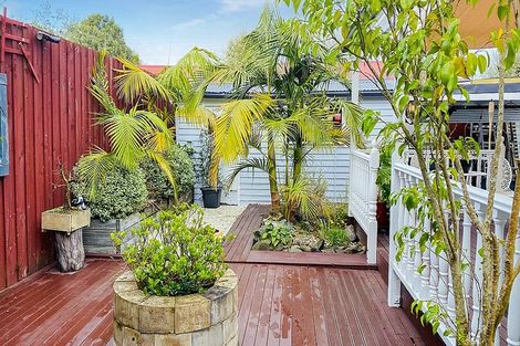 Photo of property in 35 Mcleod Road, Henderson, Auckland, 0612