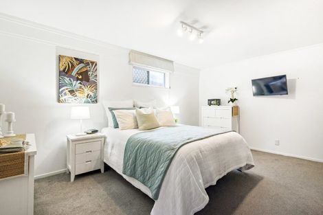 Photo of property in 114 Mountbatten Avenue, Hillcrest, Auckland, 0627