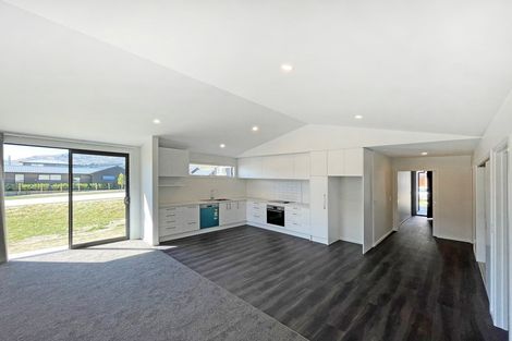 Photo of property in 36 Howden Drive, Jacks Point, 9371