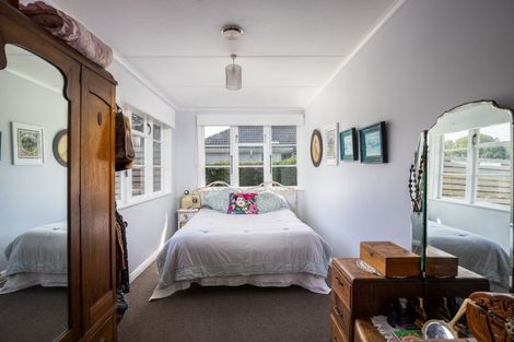Photo of property in 5 Camden Street, Vogeltown, New Plymouth, 4310