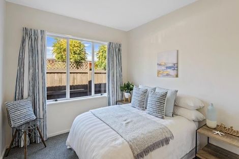 Photo of property in 16 Herbs Place, Cashmere, Christchurch, 8022