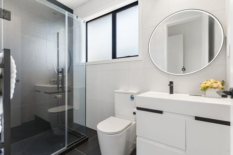 Photo of property in 1 Turbine Way, Hobsonville, Auckland, 0616