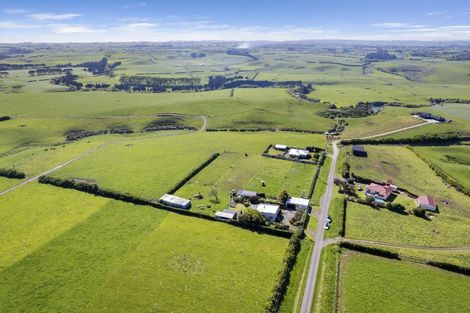 Photo of property in 103 Mclean Road, Okaiawa, Hawera, 4671