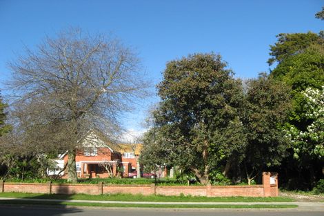 Photo of property in 120 Bartholomew Road, Levin, 5510