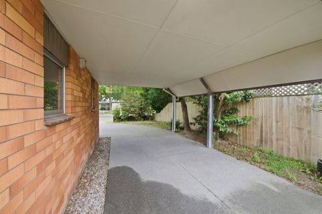 Photo of property in 53 Sayers Crescent, Ilam, Christchurch, 8041