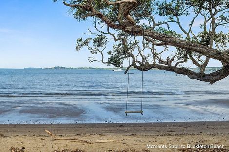 Photo of property in 51 Buckleton Road, Tawharanui Peninsula, Matakana, 0986