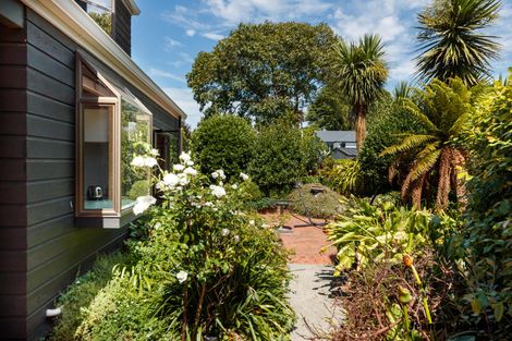 Photo of property in 8 Caccia Birch Lane, Hokowhitu, Palmerston North, 4410