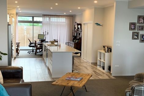 Photo of property in 84 Caldera Drive, Long Bay, Auckland, 0630