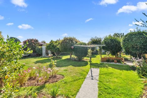 Photo of property in 10 Ron Place, Bishopdale, Christchurch, 8051