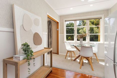 Photo of property in 34 Pitcairn Crescent, Bryndwr, Christchurch, 8053