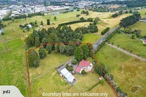 Photo of property in 43 Youngs Grove, Pukekohe, 2120