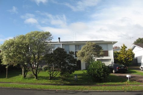 Photo of property in 38 Archmillen Avenue, Pakuranga Heights, Auckland, 2010