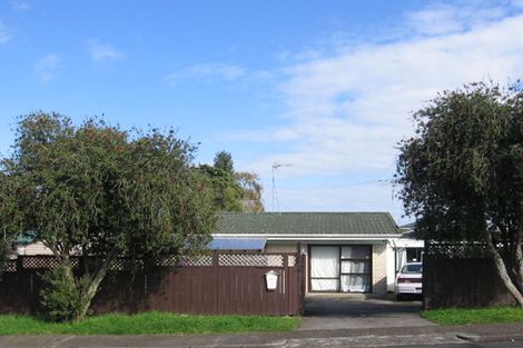 Photo of property in 66 Christmas Road, Manurewa, Auckland, 2102